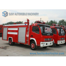 Camion de lutte contre l&#39;incendie de réservoir de mousse d&#39;eau de Dongfeng 4000L